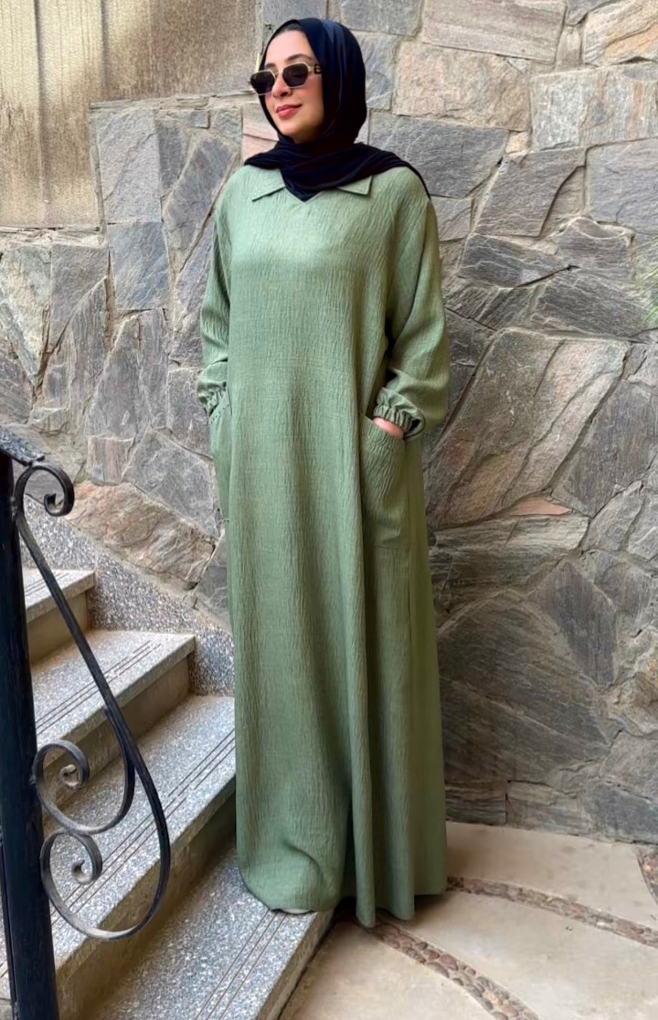 Pistachio linen dress 💚